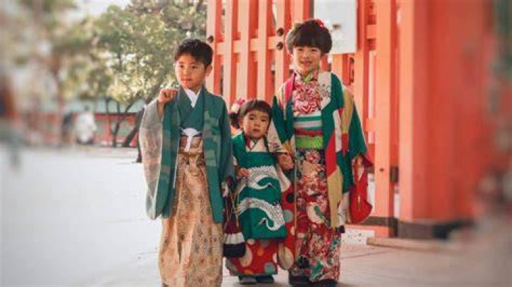 沖縄七五三と琉装：伝統を纏う家族写真の新常識